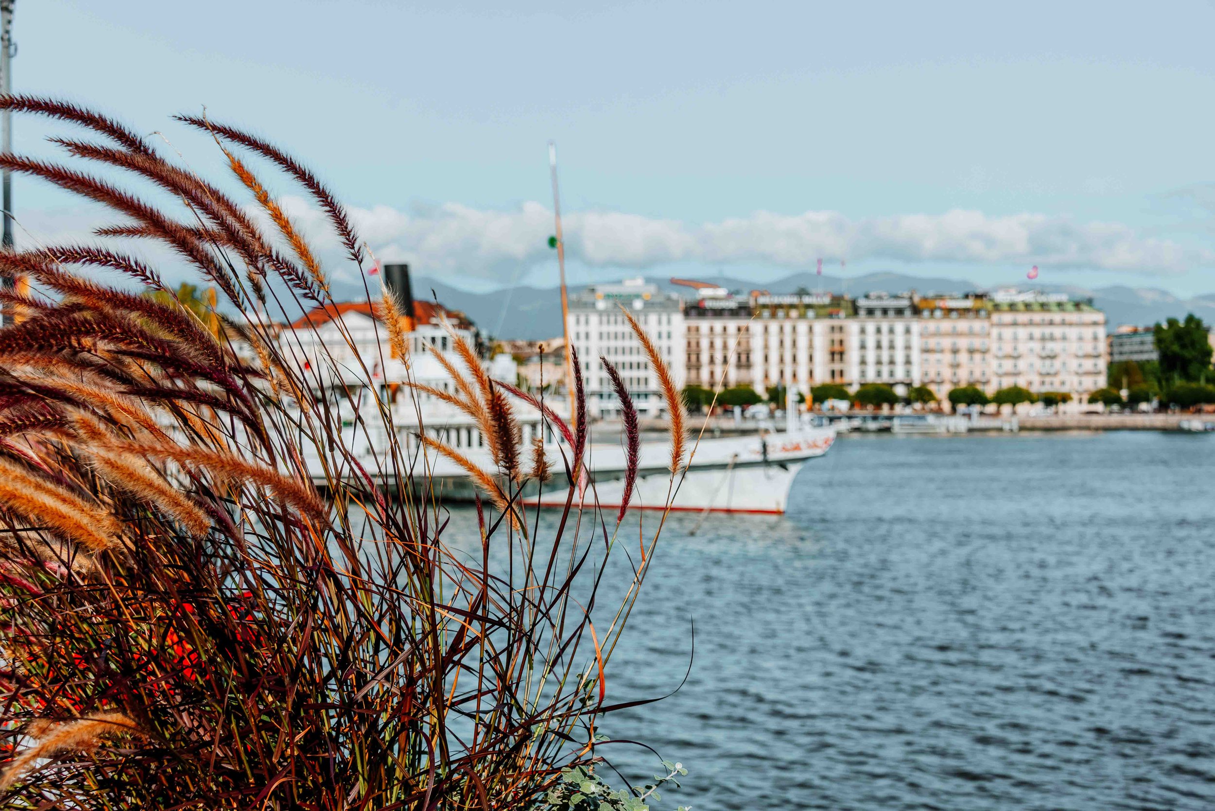 Cruise ships on lake Lucerne on how many days to spend in lucerne
