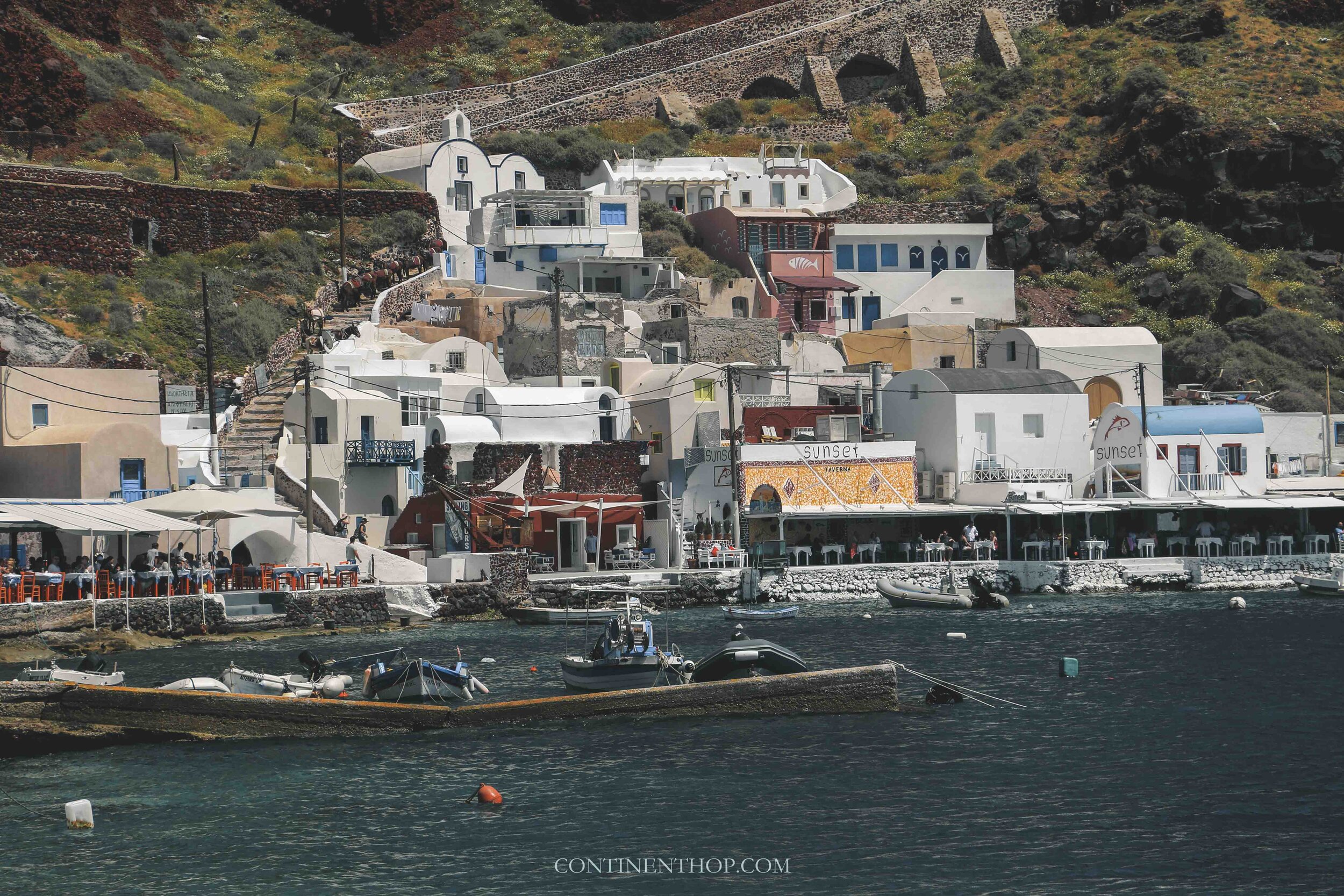 Ammoudi Bay with colorful houses and taverns, things to do in Oia Santorini