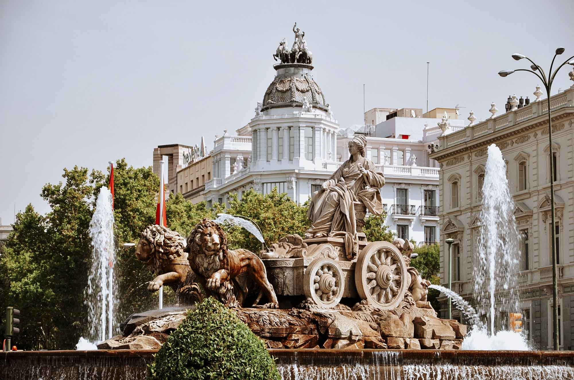 Statue with lions in Madrid on weekend breaks Barcelona